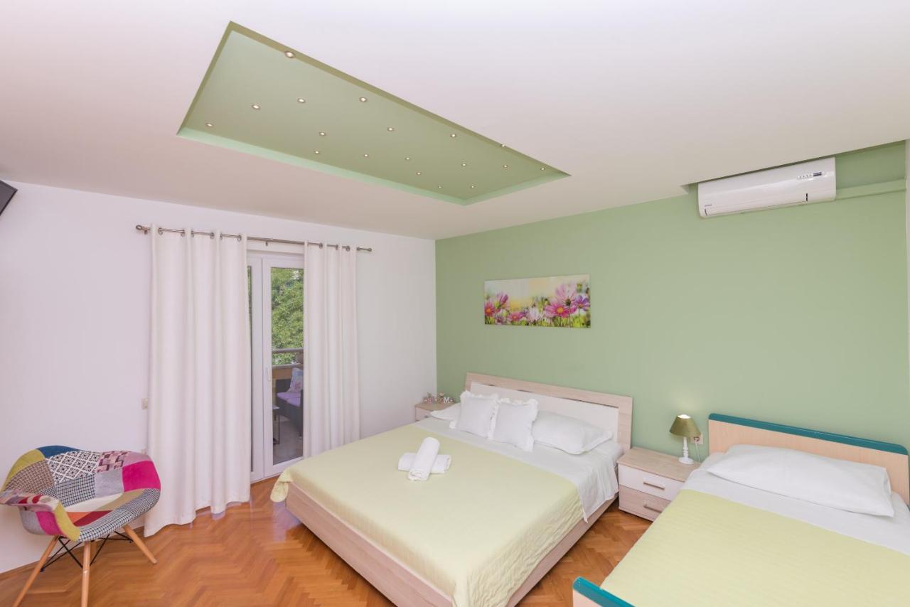 מאקרסקה Apartments Villa Vujcic מראה חיצוני תמונה