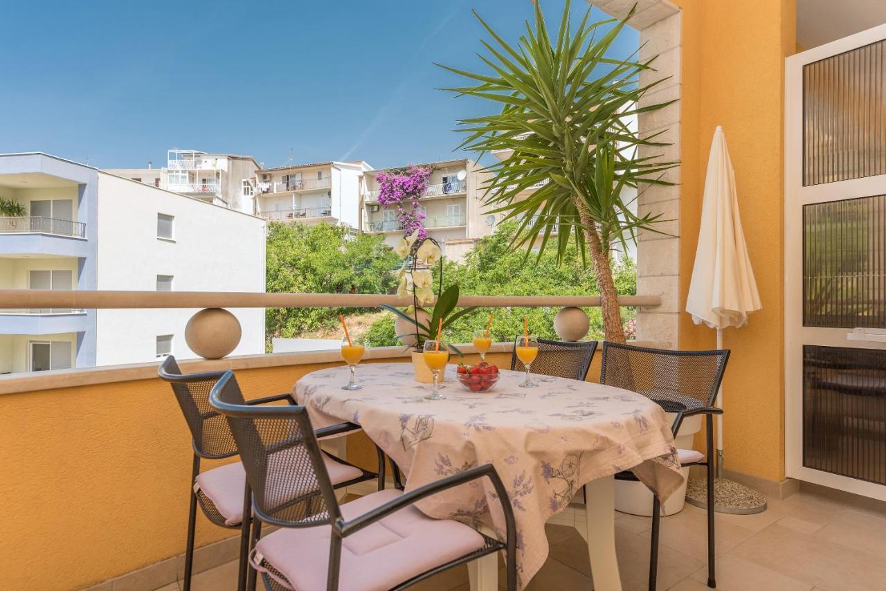 מאקרסקה Apartments Villa Vujcic מראה חיצוני תמונה